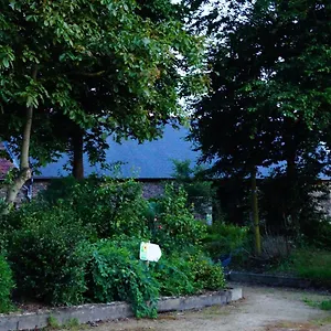 Couette-café Aux Greniers à Rêves, Plestan